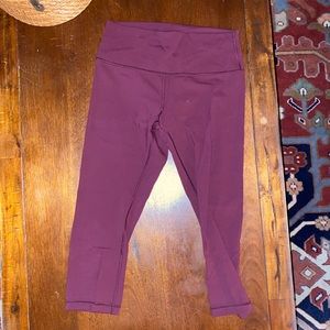 Lululemon wonder train crop